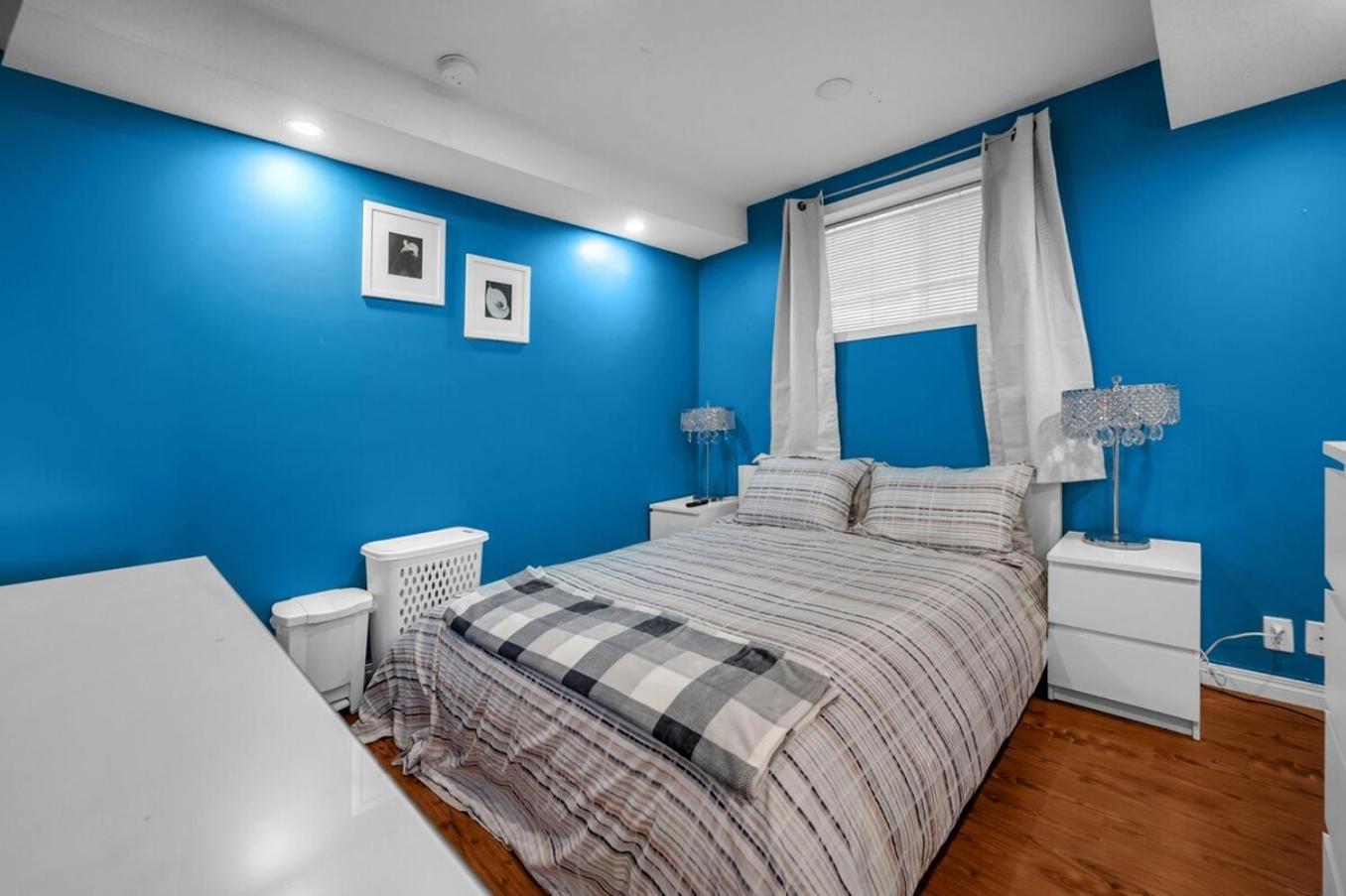 52-3 Bed Suite On Lake Central Ac By Airport YYC Buitenkant foto