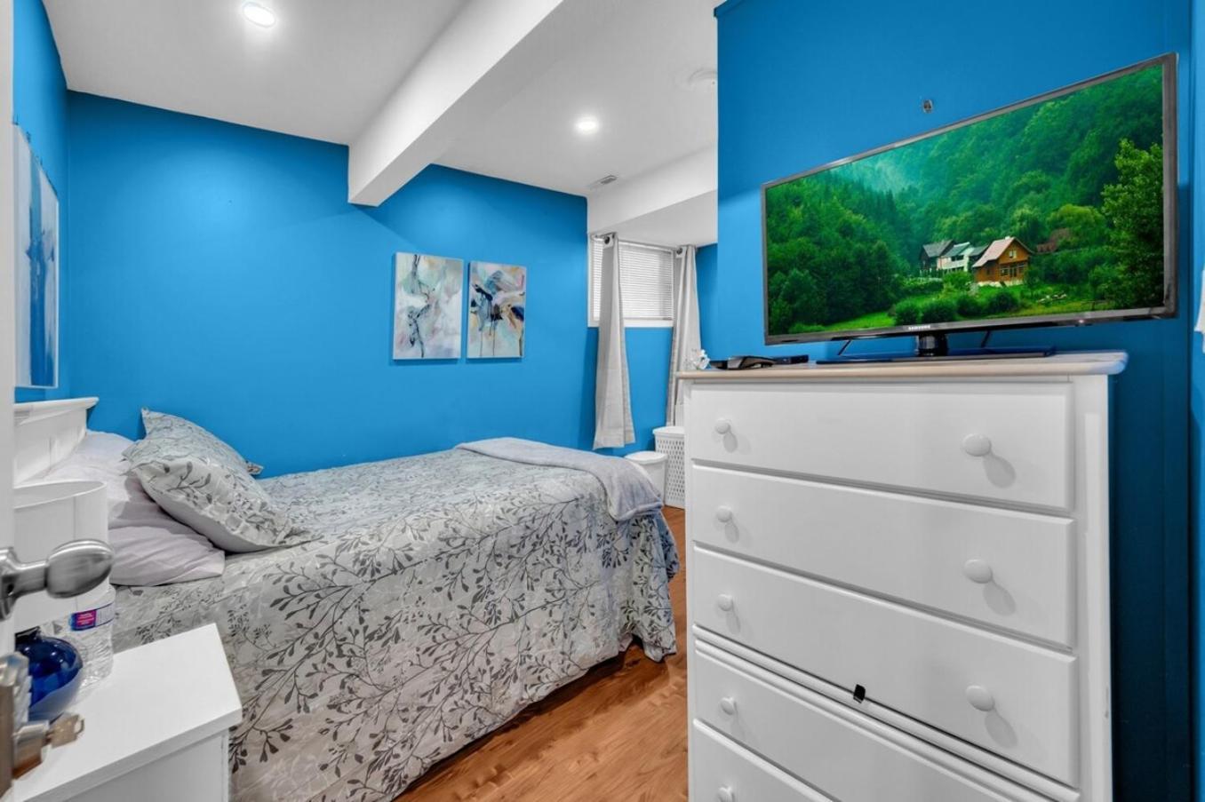52-3 Bed Suite On Lake Central Ac By Airport YYC Buitenkant foto